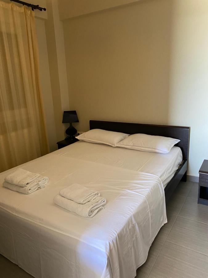 Vasilia Apartment Nea Iraklia Luaran gambar