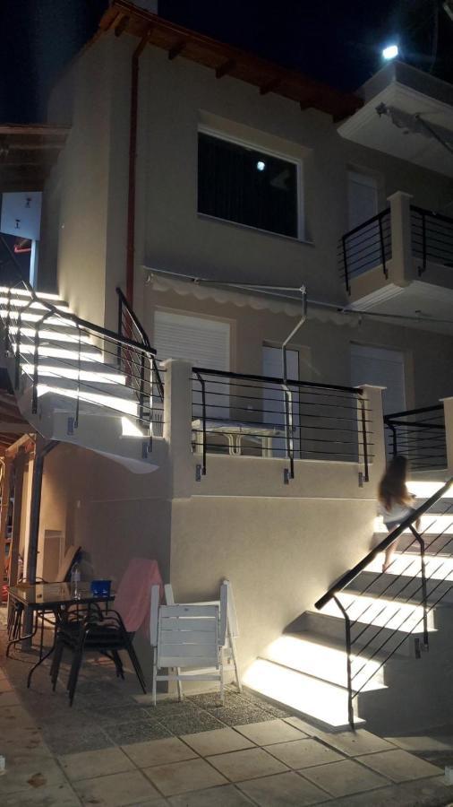 Vasilia Apartment Nea Iraklia Luaran gambar